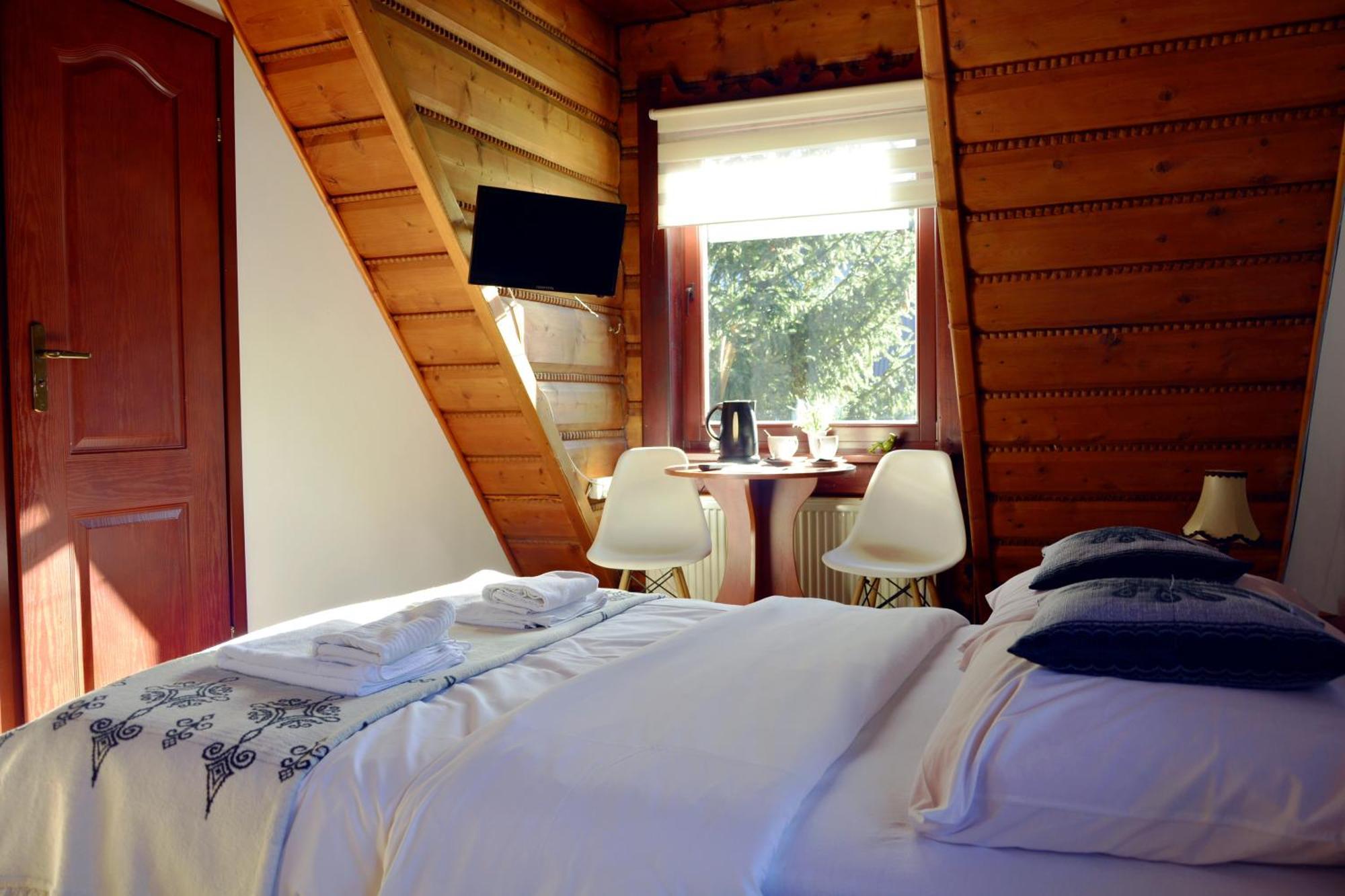 Czarna Aparthotel *