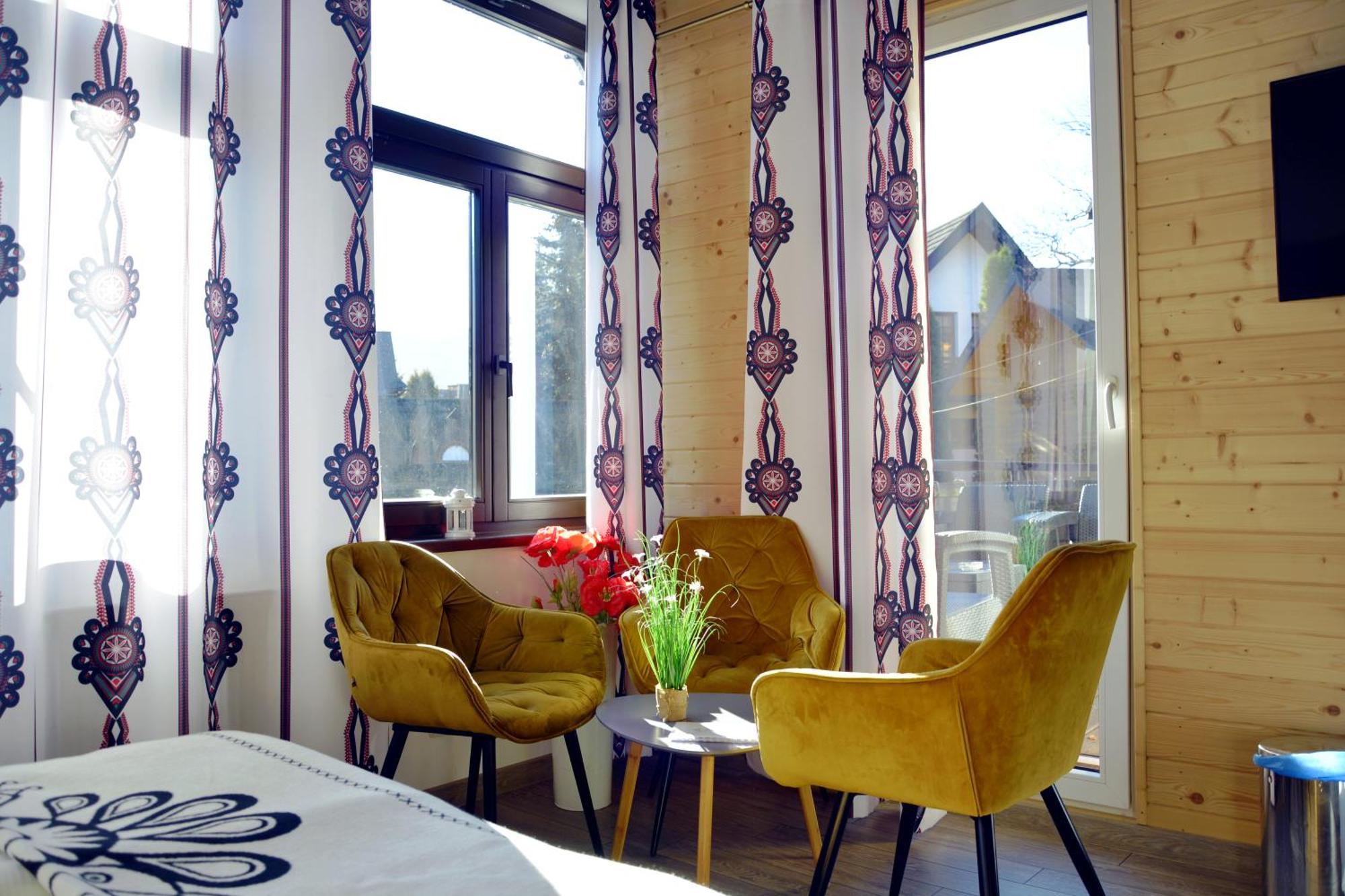 Czarna Aparthotel *
